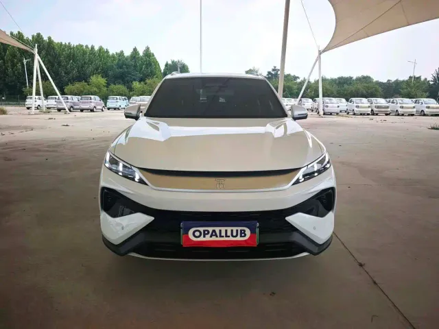 BYD Song Pro — Фото автомобиля 2