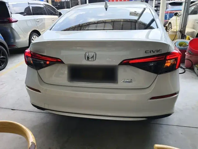 Honda Civic — Фото автомобиля 5
