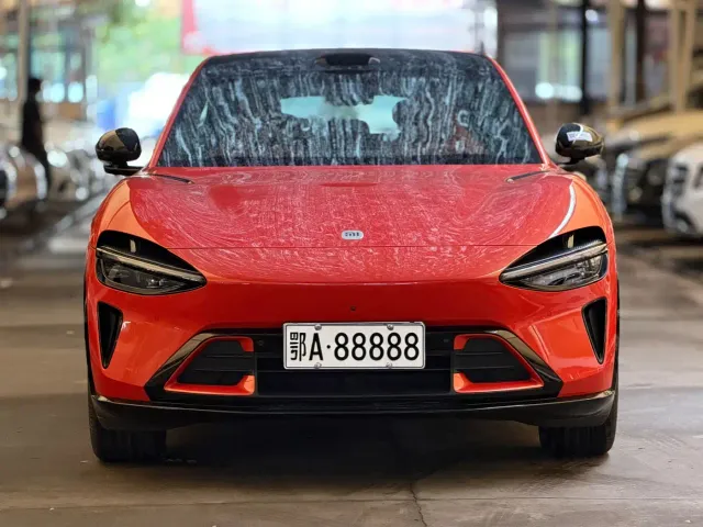 Xiaomi Auto Xiaomi YU7 2025 Extended Range RWD Edition — Фото автомобиля 2