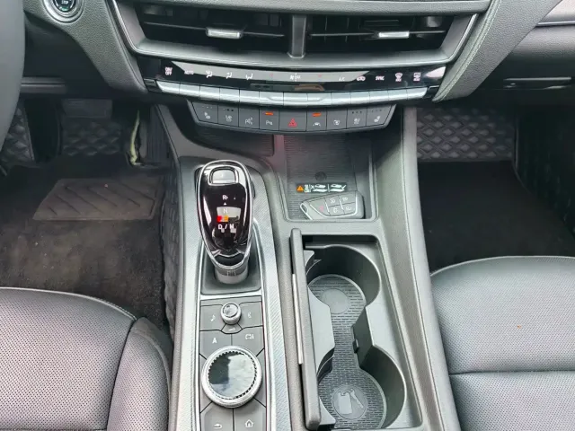 Cadillac CT5 — Фото автомобиля 15