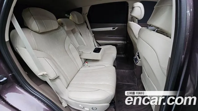 Genesis GV80 — Фото автомобиля 11