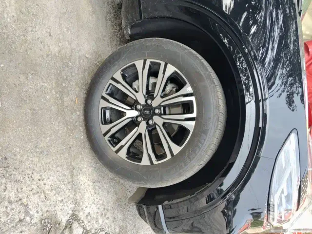 Ford Explorer — Фото автомобиля 24
