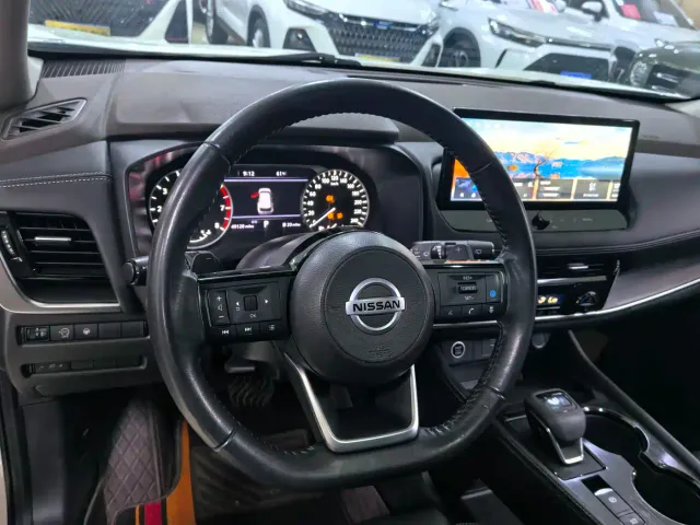 Nissan X-Trail — Фото автомобиля 4