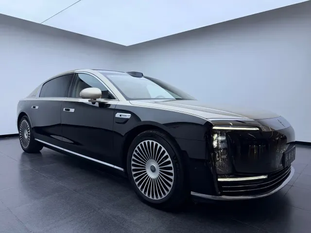 Zunjie Zunjie S800 2025 Model Extended Range Starlight Premium Edition 5-Seater — Фото автомобиля 3