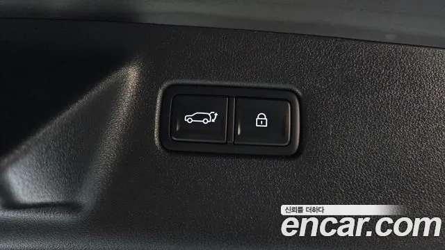Hyundai Santa Fe MX5 — Фото автомобиля 22