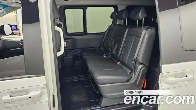 Hyundai Staria — Фото автомобиля 12
