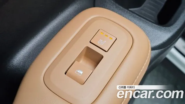 Hyundai Santa Fe MX5 — Фото автомобиля 30