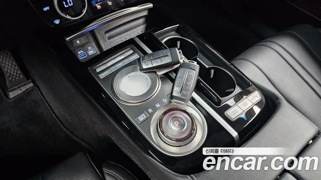 Genesis G80 RG3 — Фото автомобиля 9