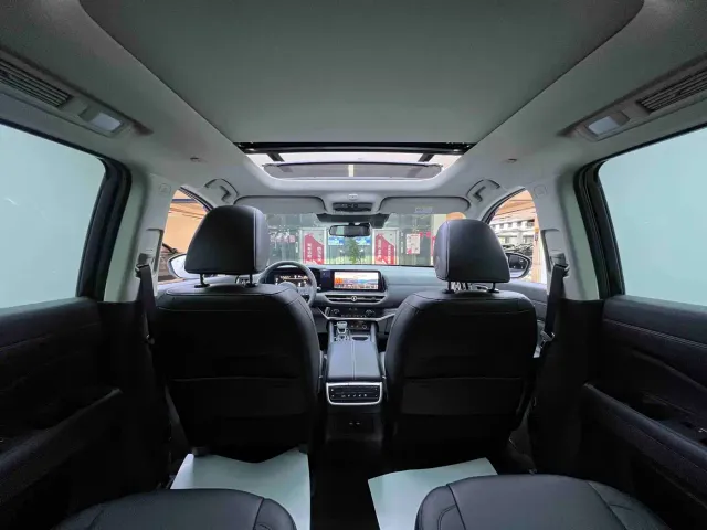 Nissan Terra — Фото автомобиля 28