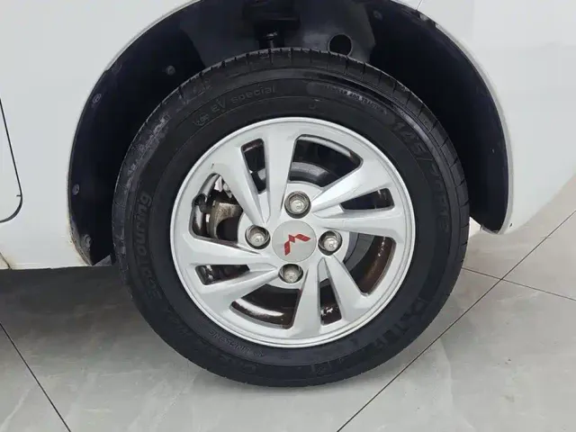Wuling Hongguang Mini EV — Фото автомобиля 6