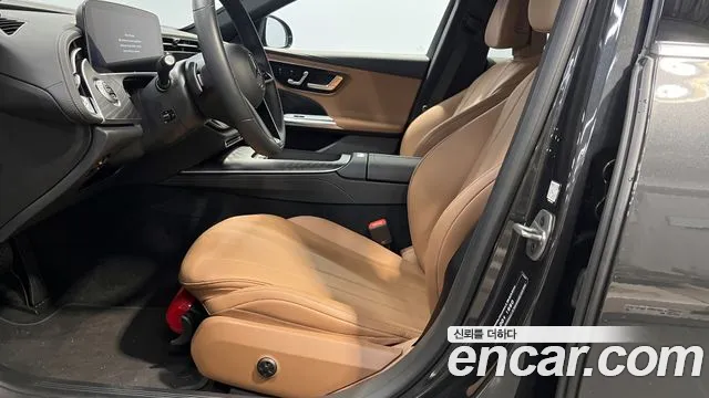 Mercedes-Benz E-Class W214 — Фото автомобиля 10