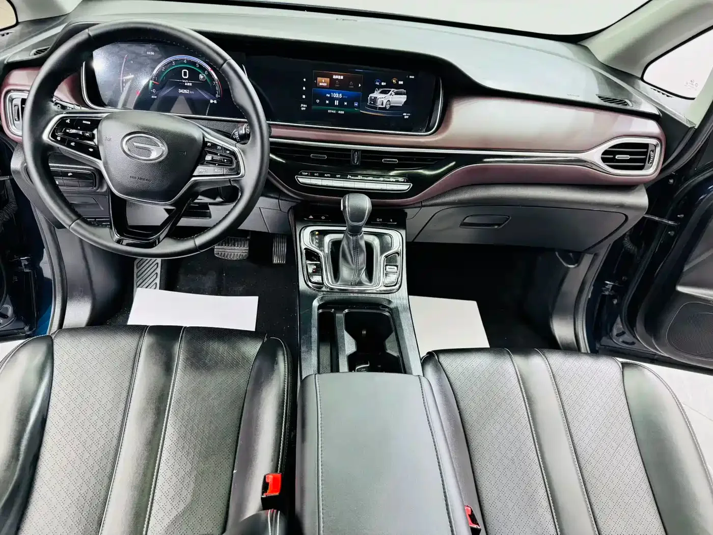 GAC Trumpchi Trumpchi M6 2021 270T DCT Luxury Edition (7-Seater) — Фото автомобиля 13