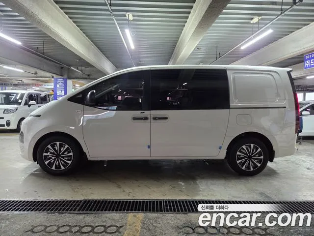 Hyundai Staria Staria Карго 5 мест — Фото автомобиля 20