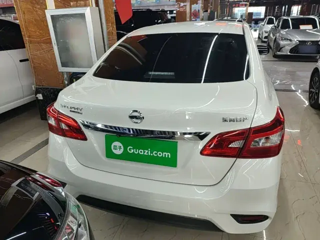 Nissan Sylphy — Фото автомобиля 5