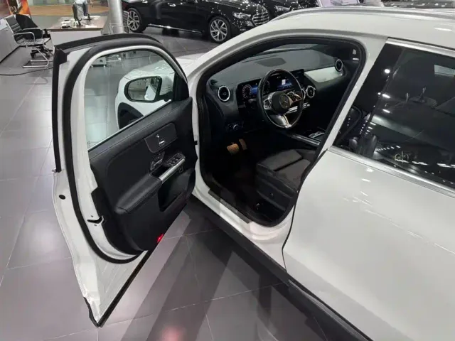 Mercedes-Benz GLA-Class — Фото автомобиля 13