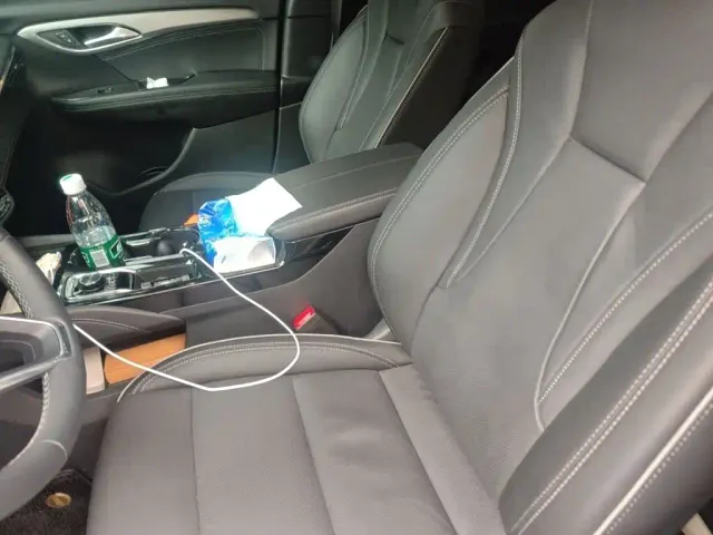 Buick Envision Plus — Фото автомобиля 7