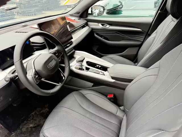 Geely Xingrui — Фото автомобиля 10