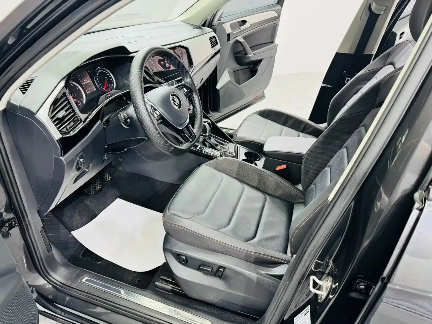 Volkswagen Tayron 2022 280TSI 2WD Luxury Smart Connect Edition — Фото автомобиля 8