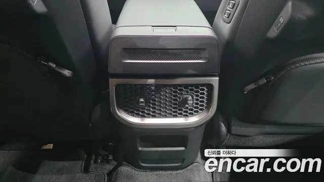 Kia Tasman Tasman 2.5T Бензин 4WD — Фото автомобиля 28