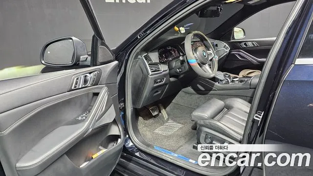 BMW X6 — Фото автомобиля 10