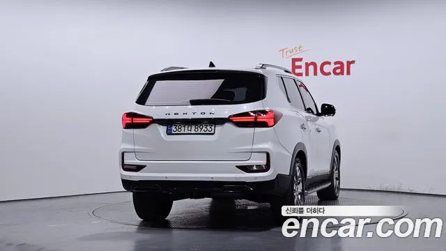 KG_Mobility_Ssangyong Rexton All Rexton Дизель 2.2 4WD — Фото автомобиля 4