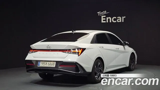 Hyundai AVANTE Новый Avante (CN7) — Фото автомобиля 2