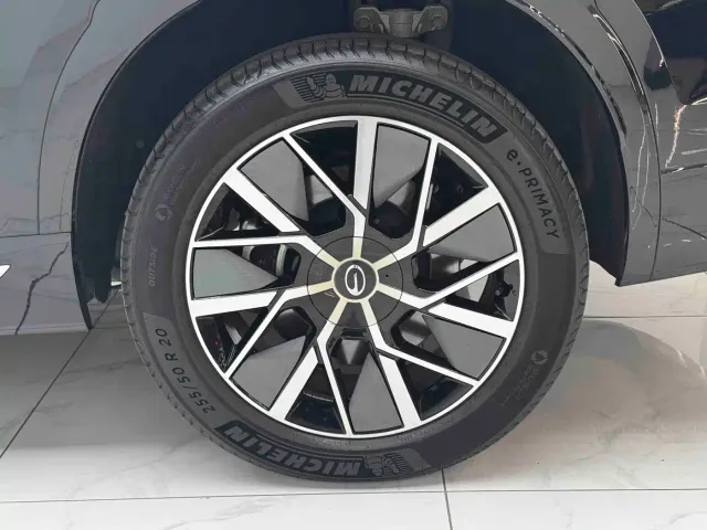 GAC Trumpchi Xiangwang S9 — Фото автомобиля 10