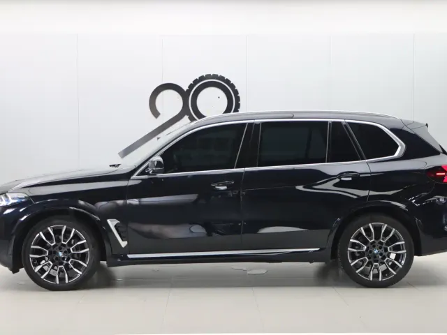 BMW X5 — Фото автомобиля 7