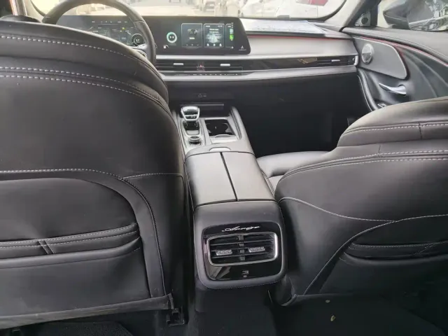 Chery Arrizo 8 — Фото автомобиля 6