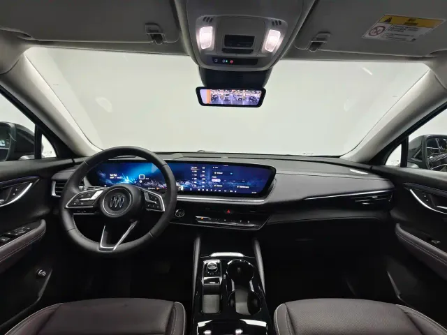 Buick Envision Plus — Фото автомобиля 12