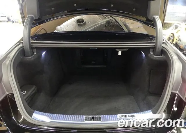 Mercedes-Benz S-Class W223 — Фото автомобиля 9