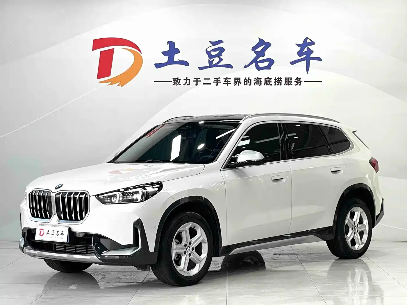 Фотография автомобиля — BMW BMW X1