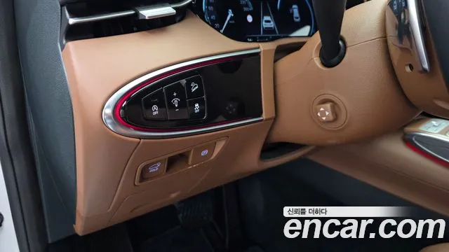 Genesis GV70 — Фото автомобиля 28