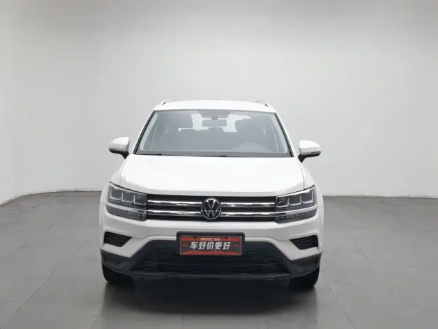 Volkswagen Tharu — Фото автомобиля 3