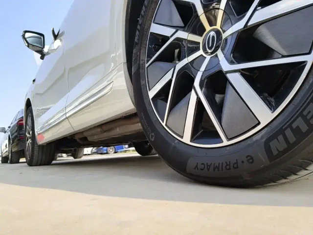 GAC Trumpchi Xiangwang S9 — Фото автомобиля 21