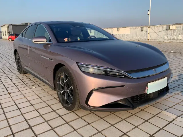 BYD Han — Фото автомобиля 3