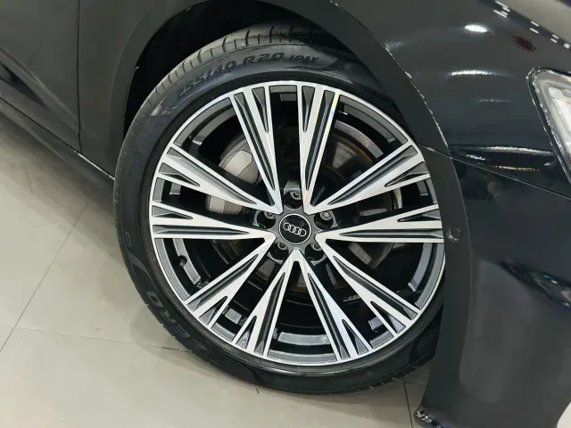 Audi A6L — Фото автомобиля 14
