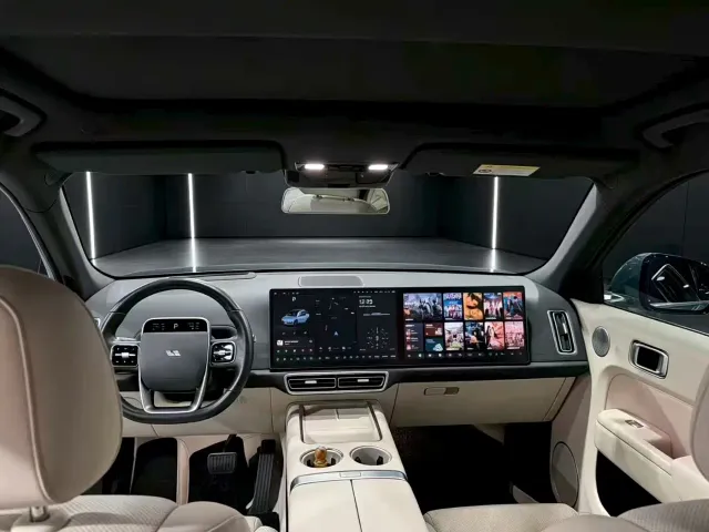 Li Auto L7 — Фото автомобиля 5