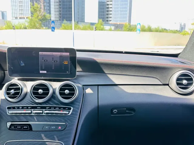 Mercedes-Benz C-Class — Фото автомобиля 12