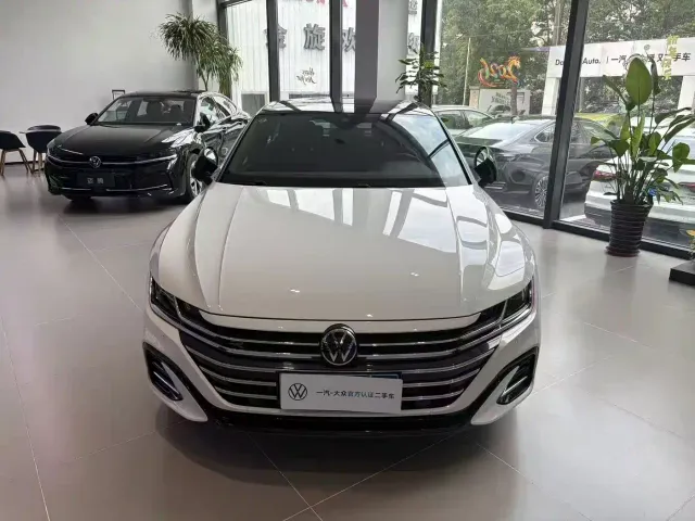 Фотография автомобиля — Volkswagen CC