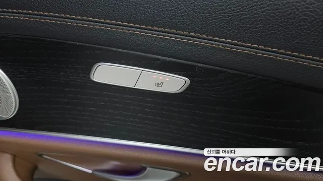 Mercedes-Benz E-Class — Фото автомобиля 28
