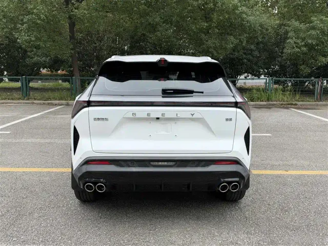 Geely Boyue — Фото автомобиля 14