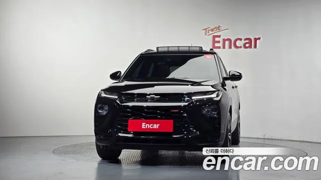 Chevrolet Trailblazer — Фото автомобиля 3