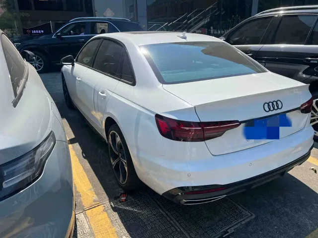 Audi A4L — Фото автомобиля 6