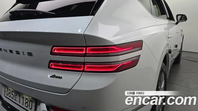 Genesis GV80 — Фото автомобиля 8