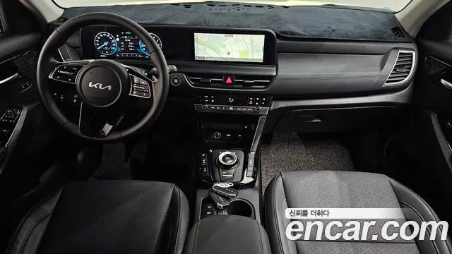 Kia Seltos New — Фото автомобиля 10