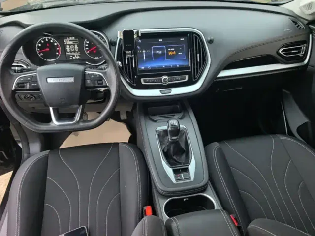 Jetour Jetour X70M 2022 1.5T Manual Avant-garde Partner 5-seater — Фото автомобиля 9