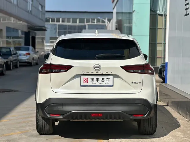 Nissan Qashqai — Фото автомобиля 5