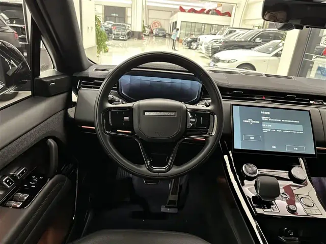Land Rover Range Rover Sport — Фото автомобиля 14