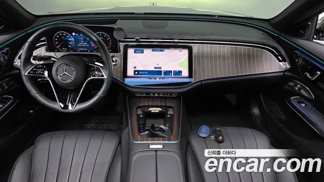 Mercedes-Benz E-Class W214 — Фото автомобиля 10